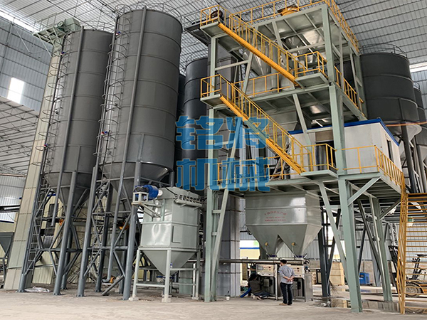 年產（chǎn）20萬噸幹混（hún）站.jpg