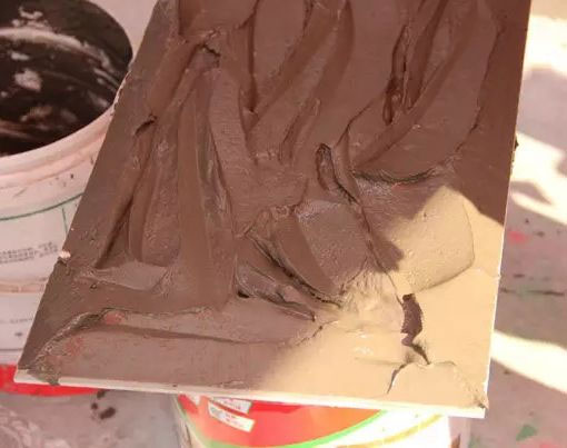 為什麽說瓷磚膠企業比水泥砂漿企業（yè）更受歡迎（yíng）？