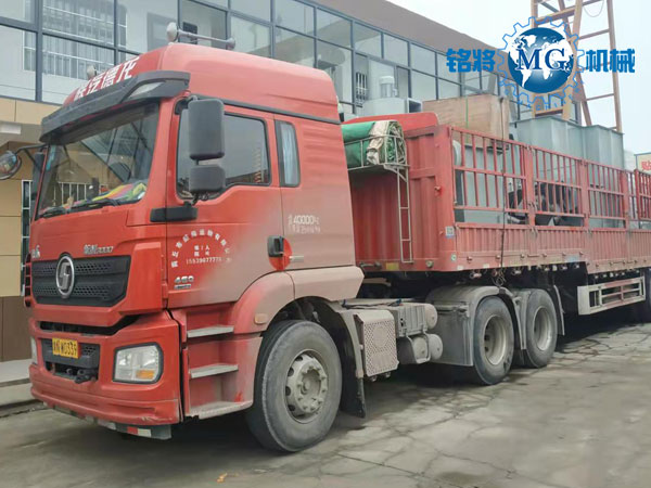 商丘年產(chǎn)30萬噸全自動幹粉砂漿生(shēng)產線已發貨 商丘年產30萬噸(dūn)全自動幹粉砂漿生(shēng)產線已發貨