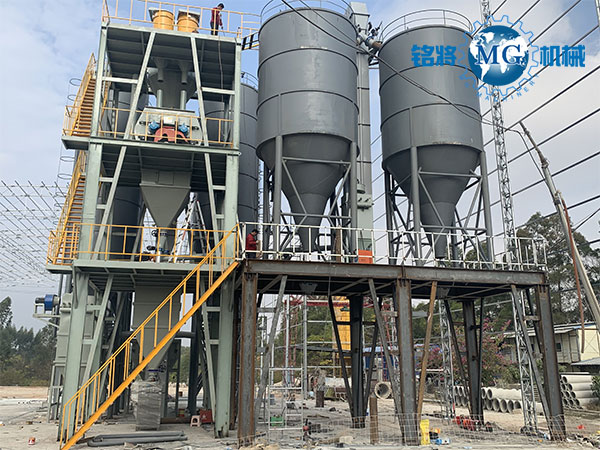 幹粉砂漿攪拌站和混凝土攪拌站一樣嗎(ma)?可不可(kě)以通用(yòng)? 幹粉砂漿攪拌站和混(hún)凝土(tǔ)攪拌站一樣嗎?可(kě)不可以通用?