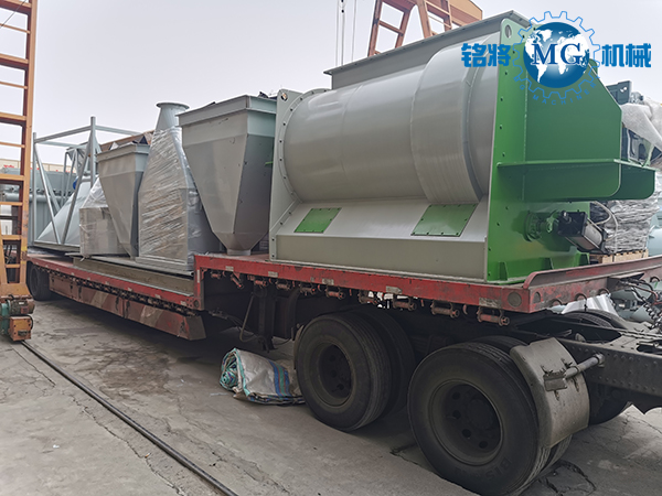 新疆幹粉（fěn）砂（shā）漿生產線發（fā）貨裝（zhuāng）車現場