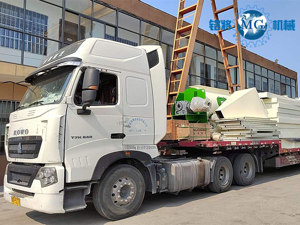 陝西鹹陽兩套特種砂漿生（shēng）產線（xiàn）發貨（huò）中