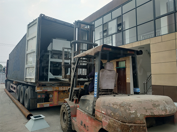 烘幹（gàn）機設（shè）備交付物流